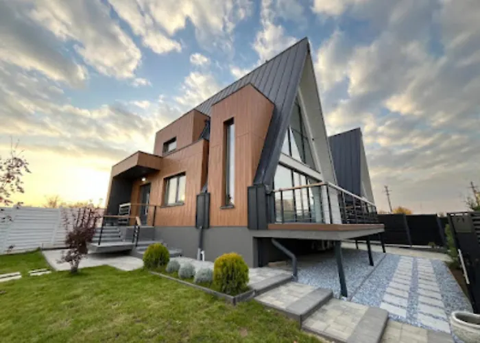 Agrey Frame Residence Villas